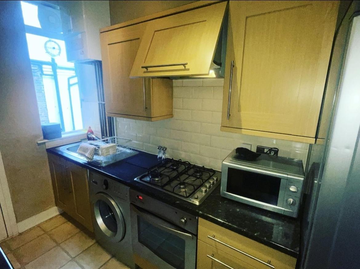 Luxury 1-Bed Apartment With Stunning City Views Perfect For Short Stays In 伦敦 外观 照片